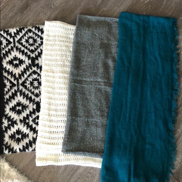 Accessories - Bundle of 4 Warm Scarves